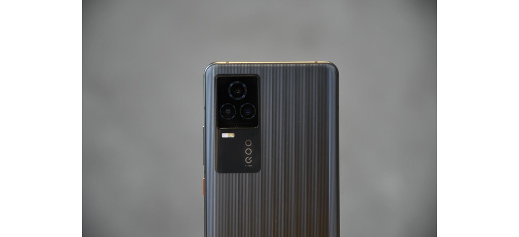 發(fā)展方向是對(duì)是錯(cuò)？2021手機(jī)黑科技詳解！