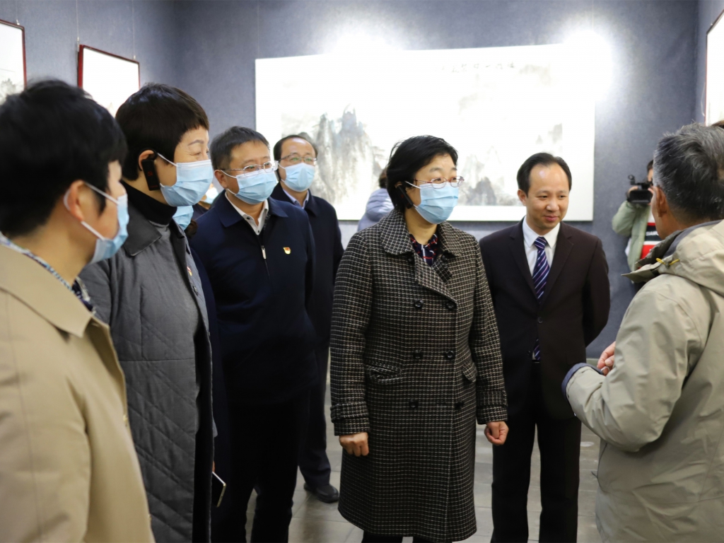 出席市政協(xié)“有事好磋商”協(xié)商討事不雅摩會引導來濱不雅摩